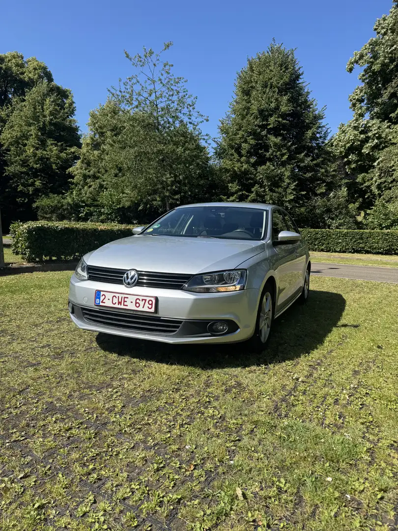 Volkswagen Jetta 1.6 CR TDi Comfortline BMT - 1