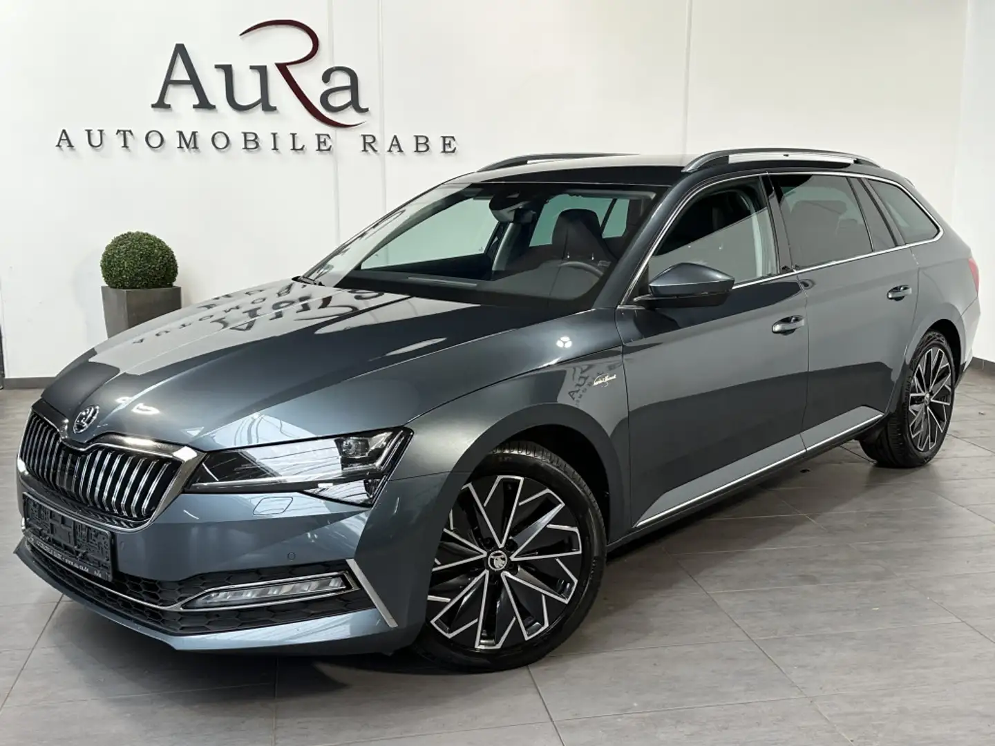 Skoda Superb Combi 2.0 TDI DSG L&K NAV+MATRIX+AHK+ACC Gris - 2