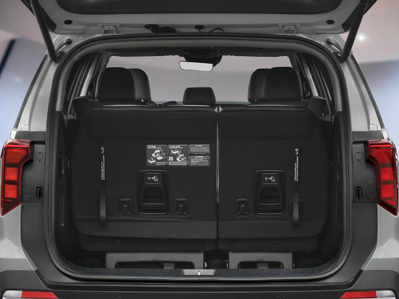 Kia Carnival снимка Kia Carnival