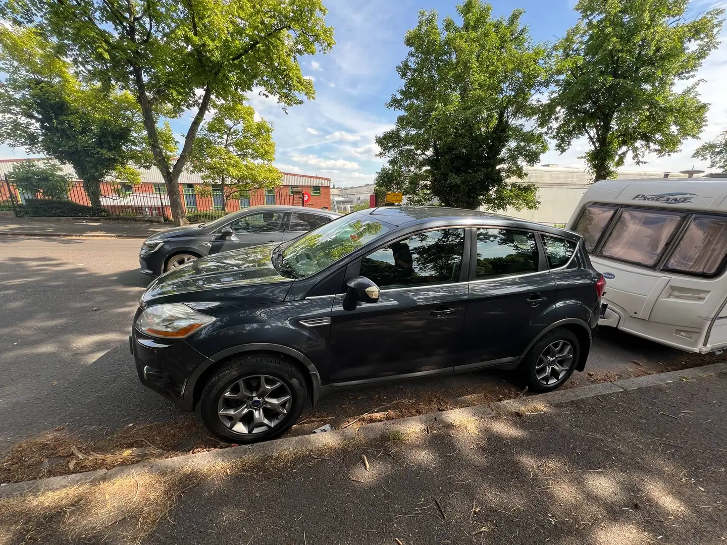 Ford Kuga 2,0 Trend 4x4 TDCI DPF RECHTSLENKER* - 2