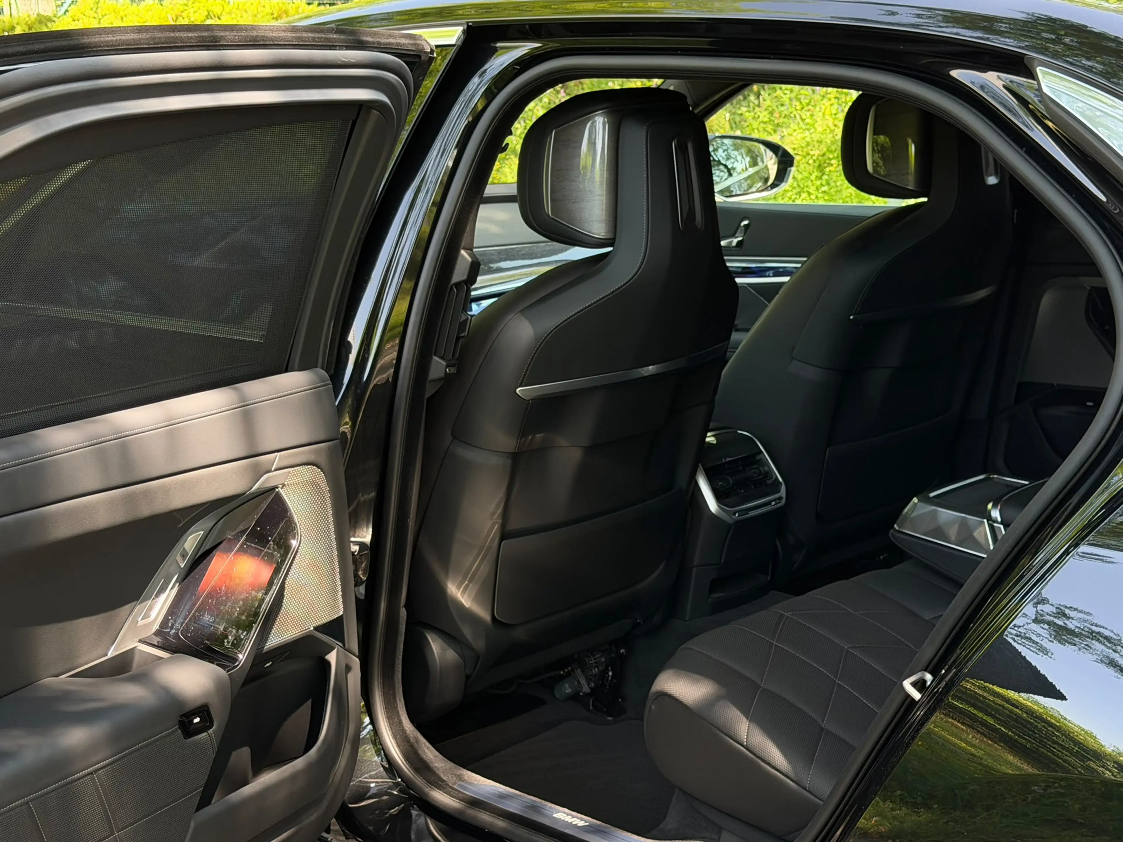 BMW 740 740 dXAS*HUD*B&W*PANO* — photo 10