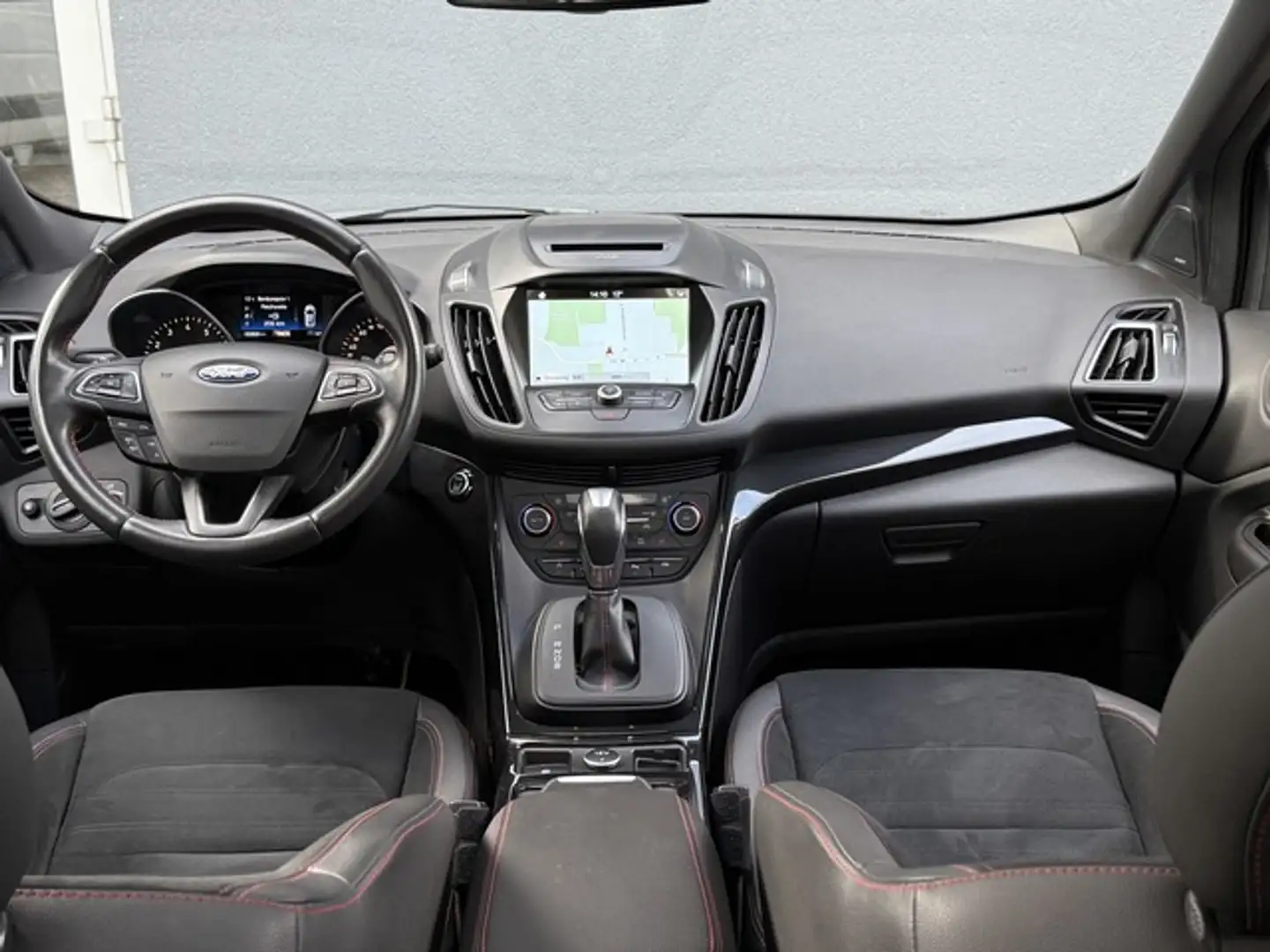 Ford Kuga 2,0 4x4 ST-Line Aut,Leder,Navi,Pano,Xenon, Schwarz - 2