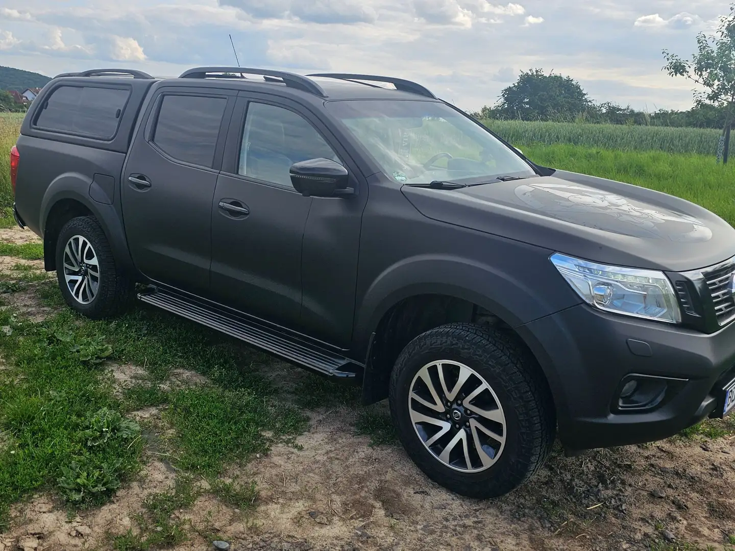 Nissan Navara Navara dCi 4WD DC 4x4 Autm. EU6 Tekna Bronze - 2