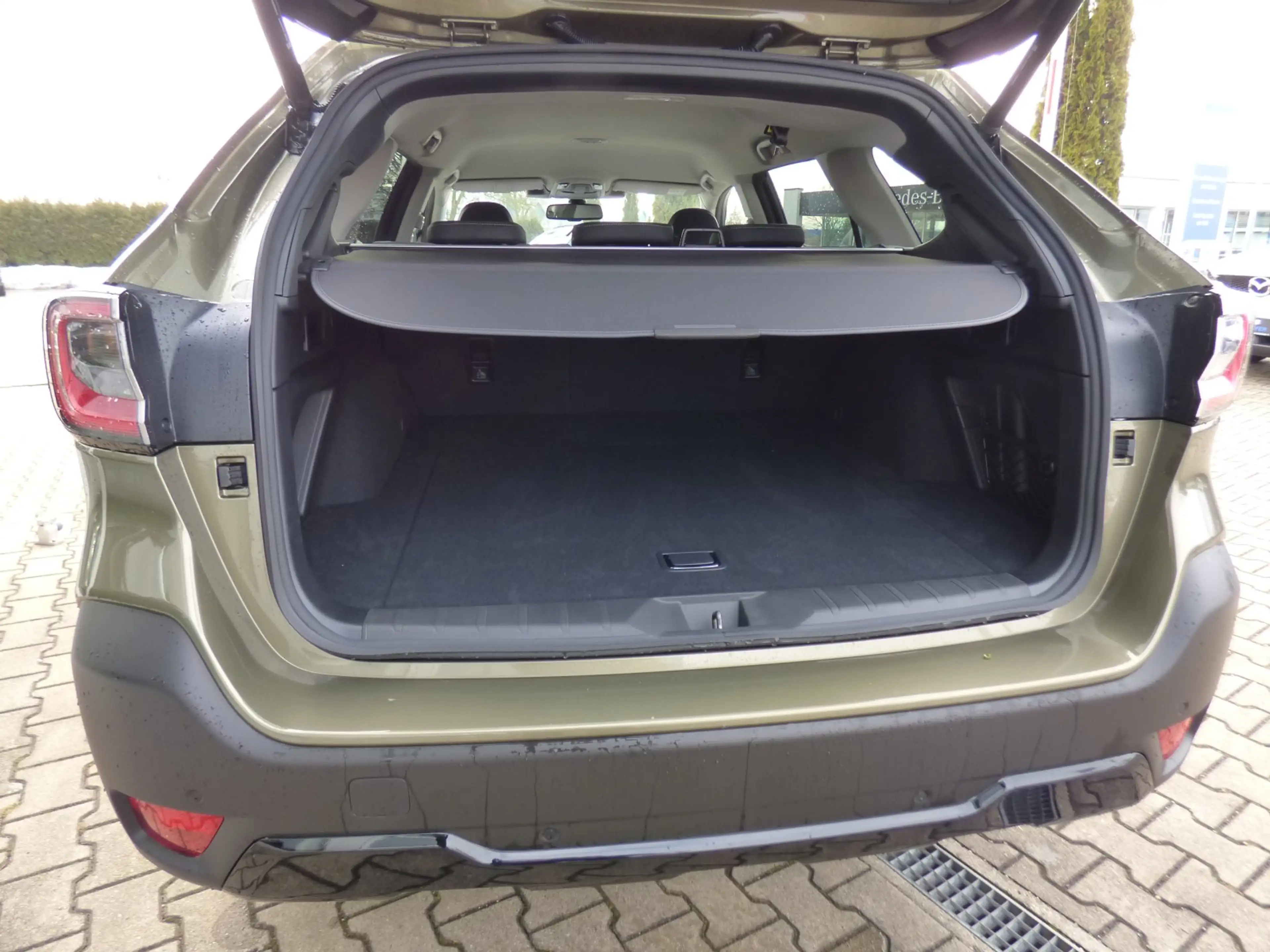 Subaru OUTBACK 2.5i Exclusive Cross (EURO 6e)  Navi, Kamera, EyeS — photo 9