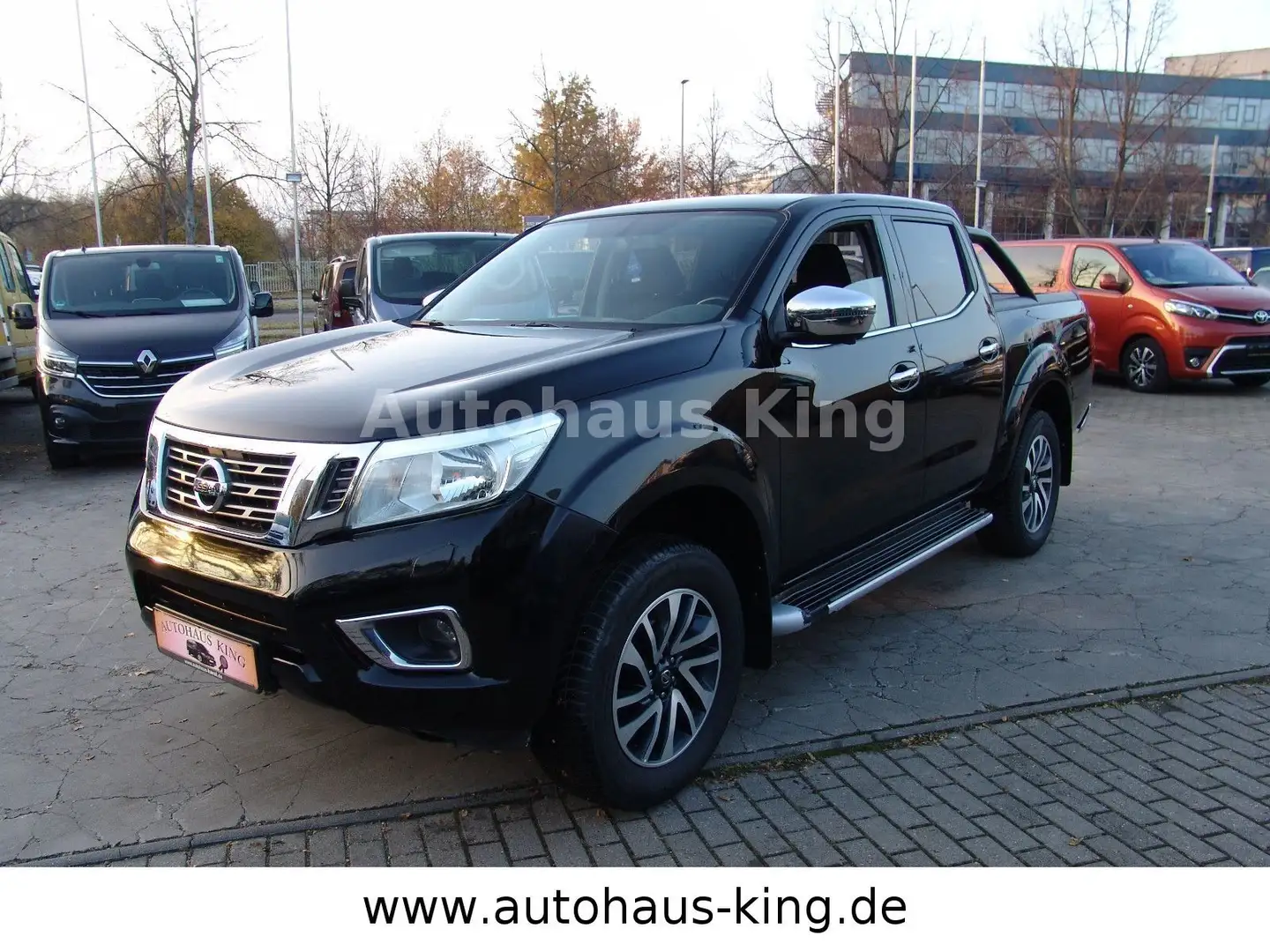 Nissan Navara NP300 N-Connecta Double Cab 4x4-AUT/NAVI Noir - 2
