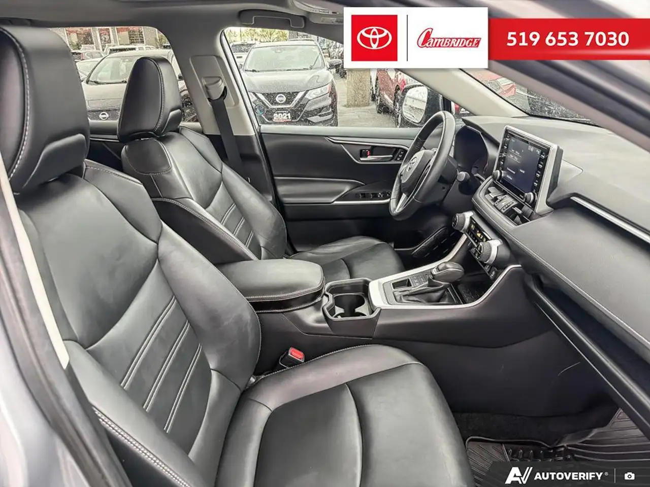 Toyota RAV 4 снимка Toyota RAV 4