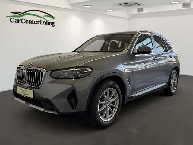 BMW X3 xDrive20i*LED*Navi*360*HiFi*Leder*DriveA*DAB*