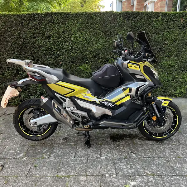 Honda X-ADV 750 - foto 4