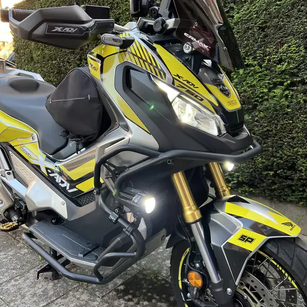 Honda X-ADV 750 - foto 2