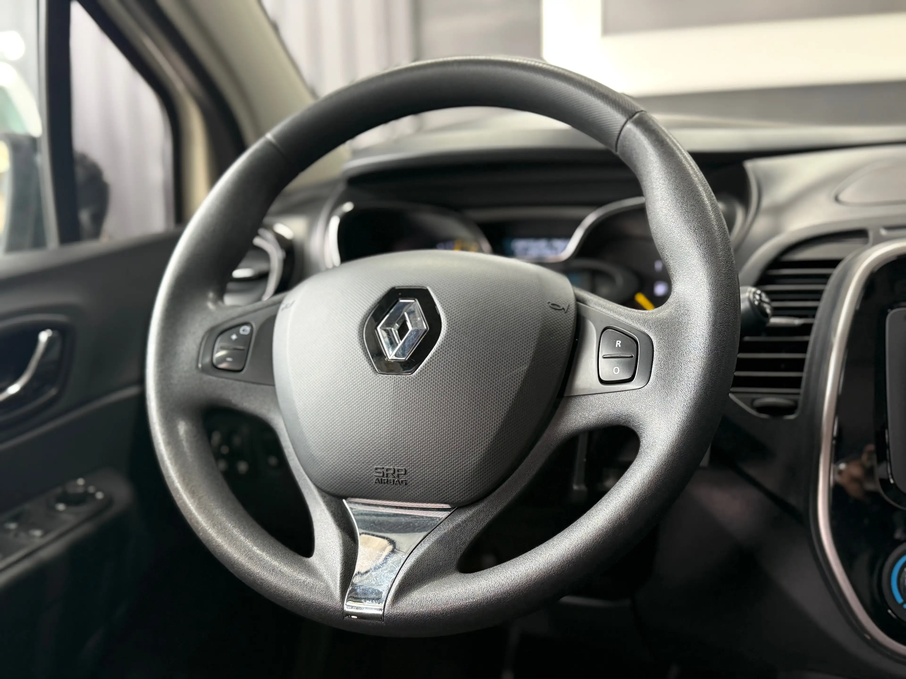 Renault Captur Captur 0.9 TCe Energy*1ER PROP*CLIM*CRUISE CONTROL*CAPTEUR AR* — photo 17