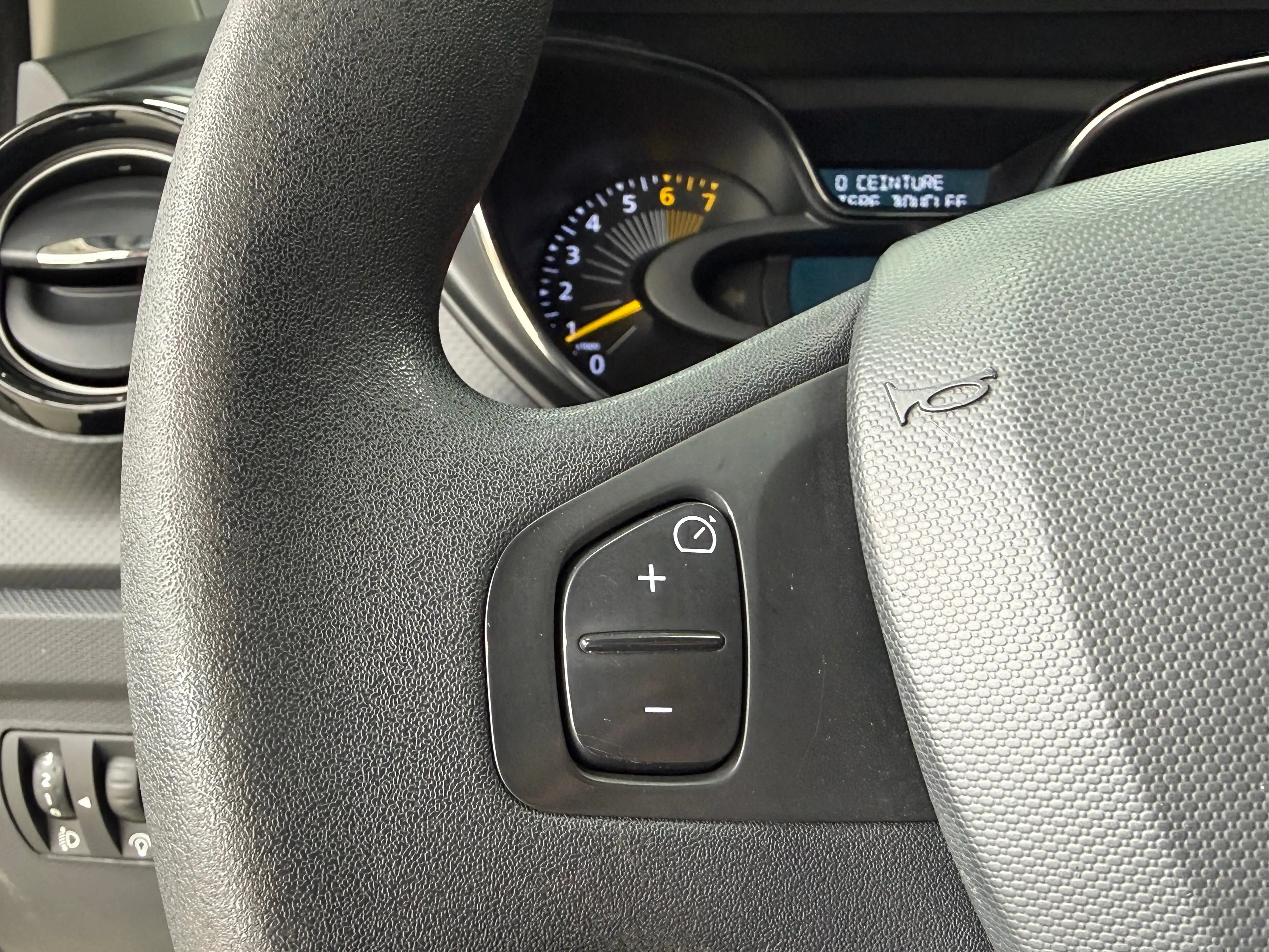 Renault Captur Captur 0.9 TCe Energy*1ER PROP*CLIM*CRUISE CONTROL*CAPTEUR AR* — photo 18