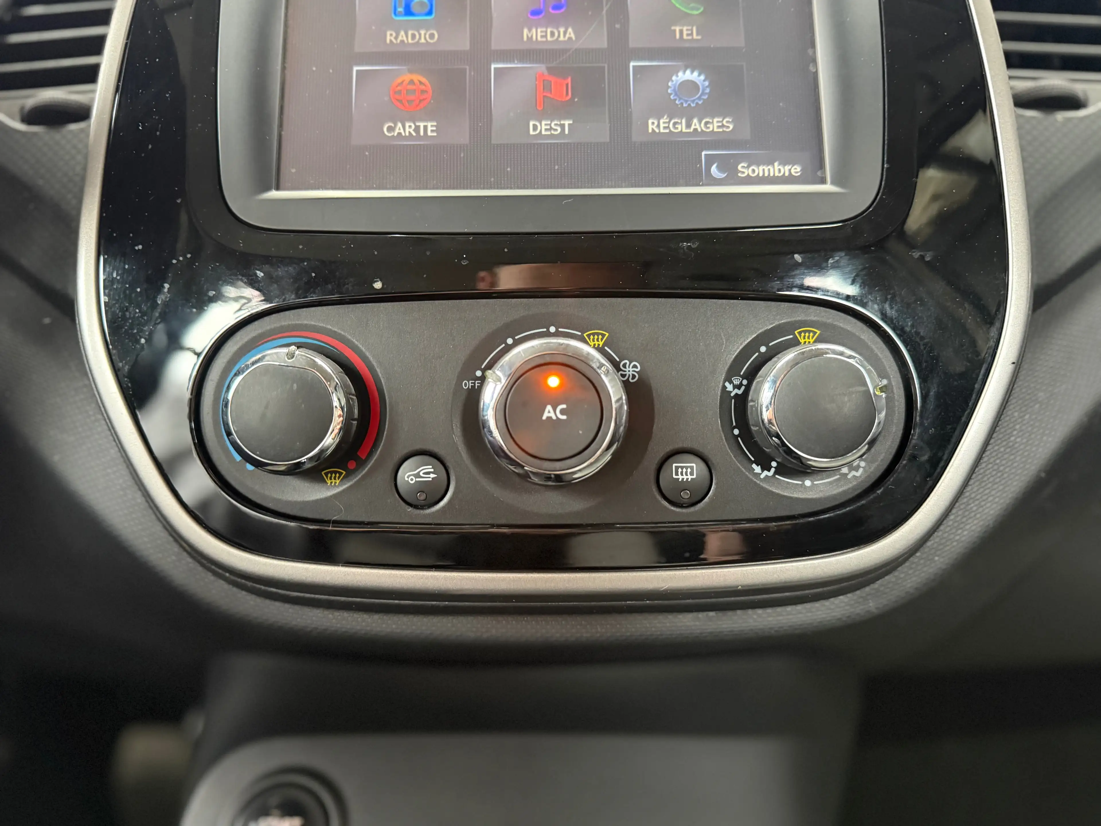 Renault Captur Captur 0.9 TCe Energy*1ER PROP*CLIM*CRUISE CONTROL*CAPTEUR AR* — photo 22