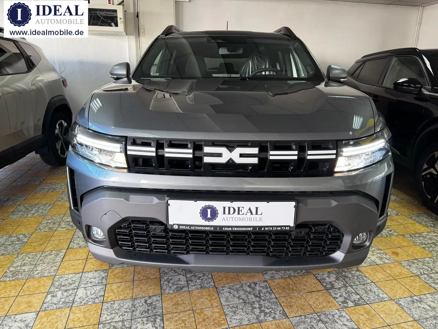 Dacia Duster MY25 / TCe 130 Journey Multi-View PDC v/h 96 kW... Grau - 2