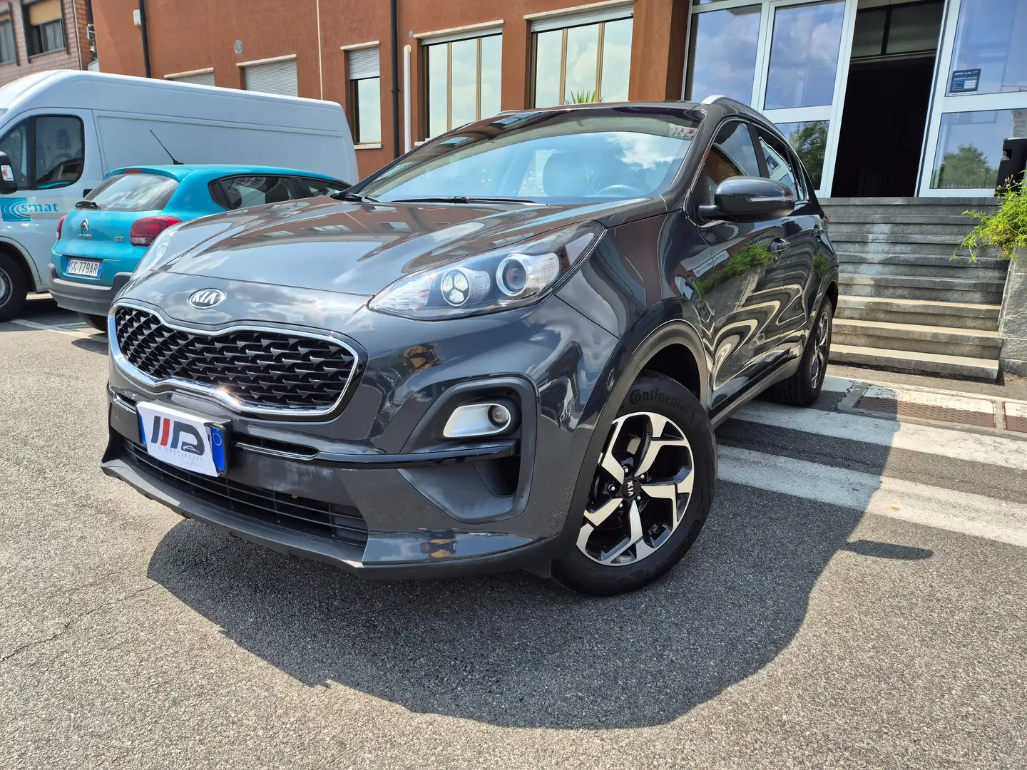 Kia Sportage 1.6 Urban ecogpl 2wd 126cv Grigio - 1
