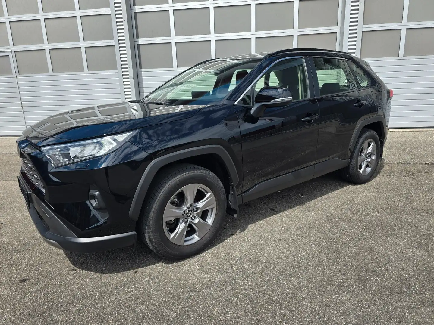 Toyota RAV 4 RAV4 4x2 ,LED,ACC, Garantie, Benziner Schwarz - 1