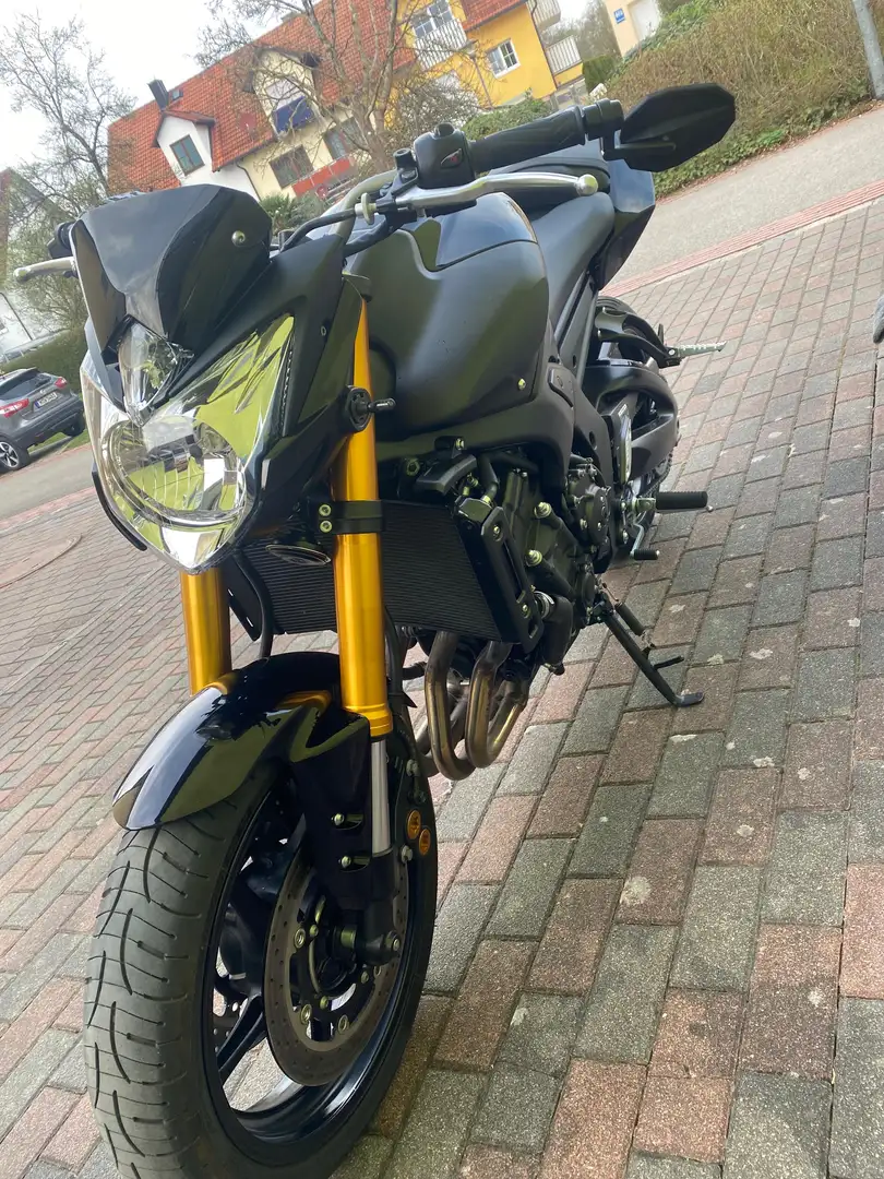 Yamaha FZ 8 Schwarz - 2