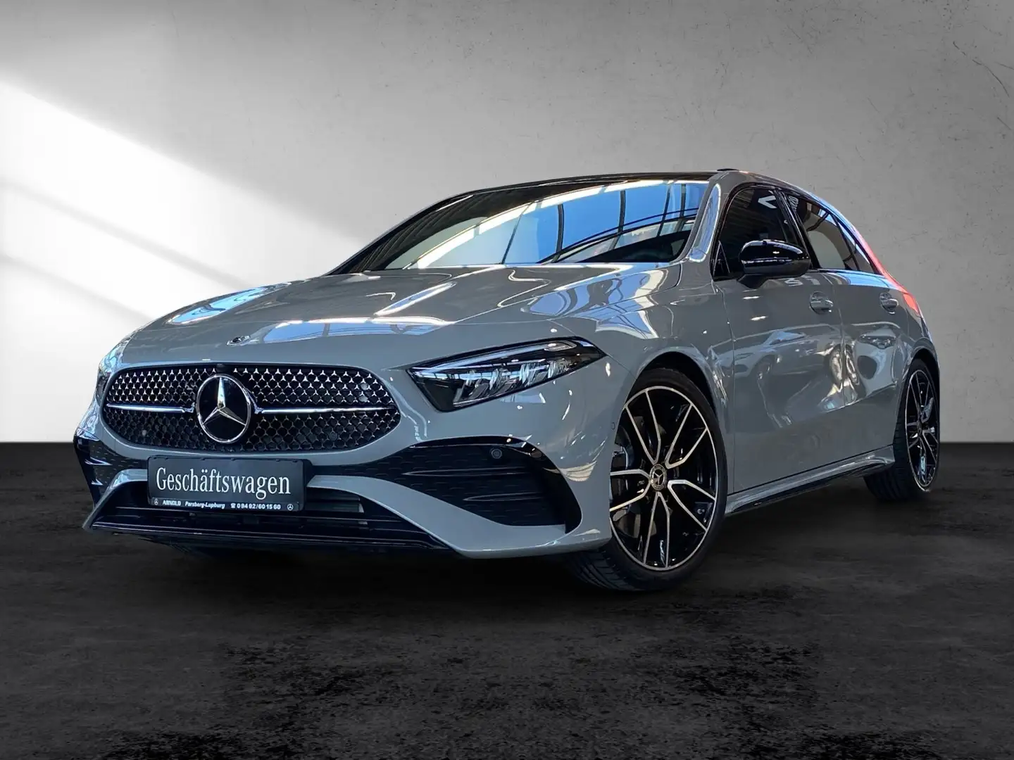 Mercedes-Benz A 250 A 250 4M AMG Line Special Night AHK Pano Distr. Grau - 2