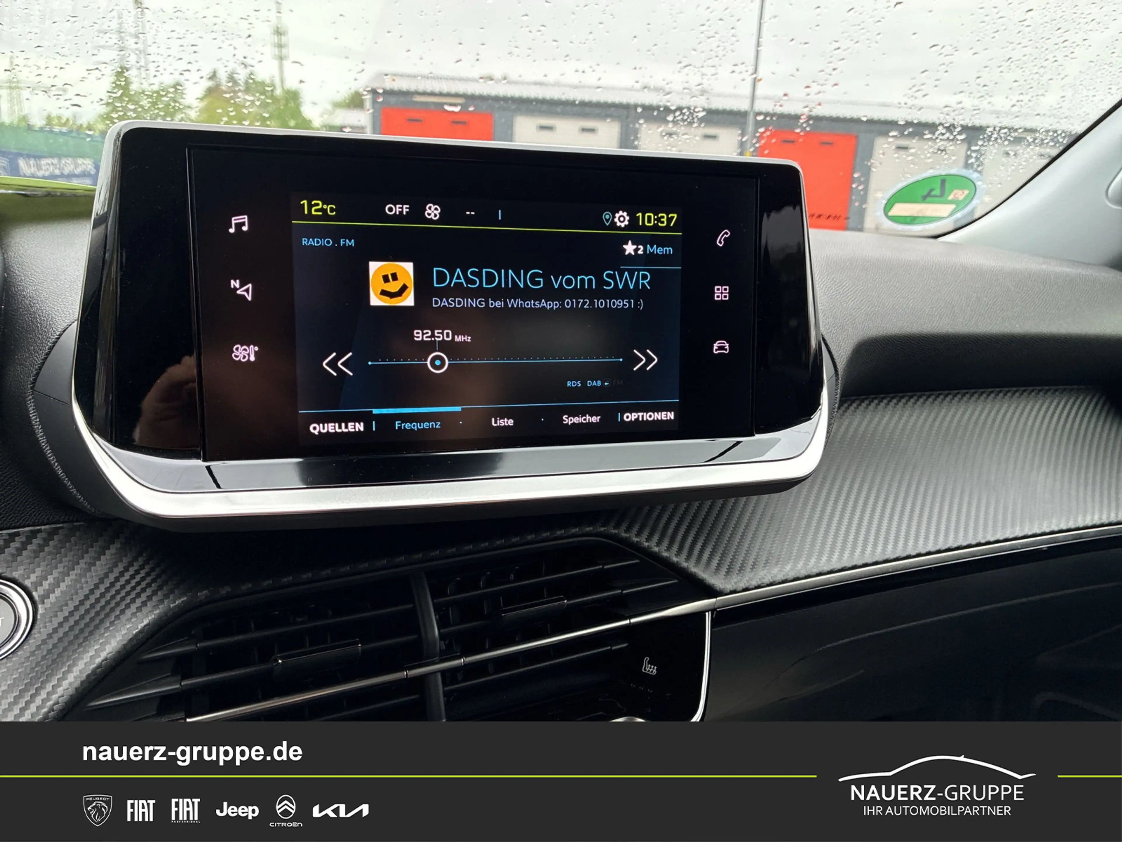 Peugeot e-2008 Allure 136 — photo 15