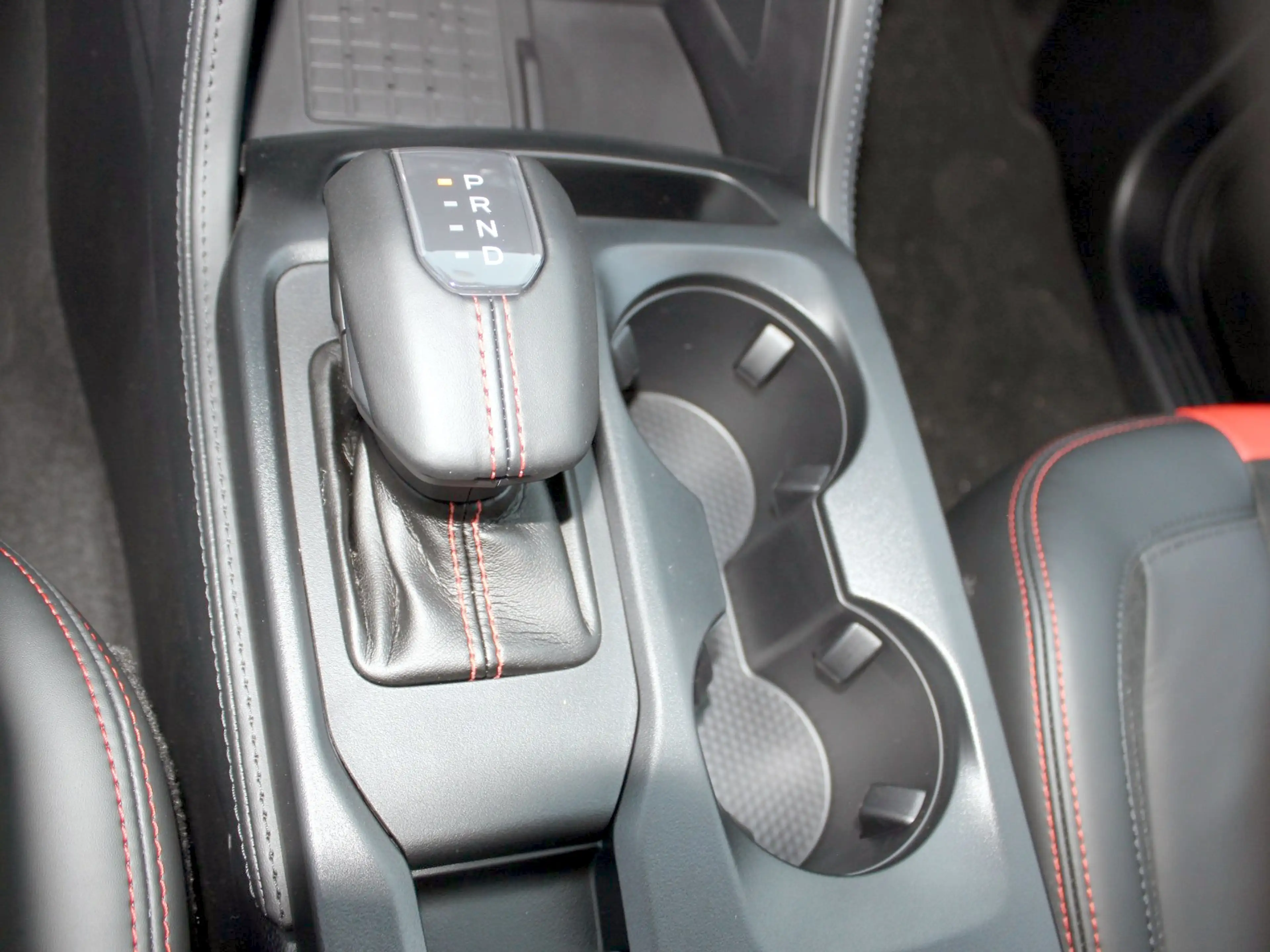 Ford Ranger Raptor e-4WD Doppelkabine — photo 14
