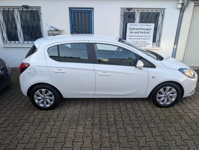 Imagine Opel Corsa Edition Automatik mit nur 17455 km