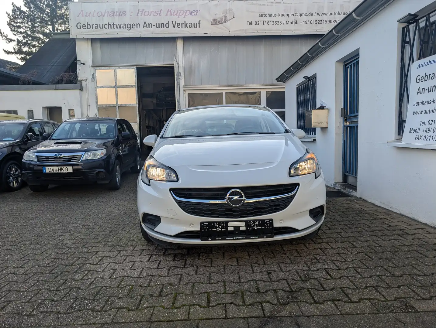 Opel Corsa Edition Automatik mit nur 17455 km Weiß - 2
