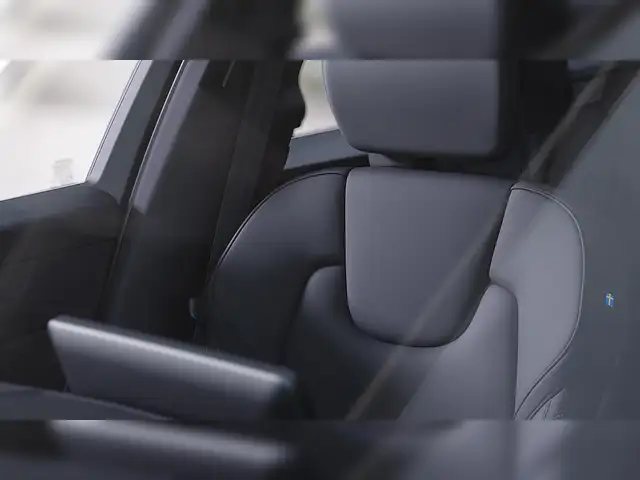 Volvo XC60 T6 Plus Bright Aut. 4LIFE | Auto Stahl Wien 23 Ansicht 11