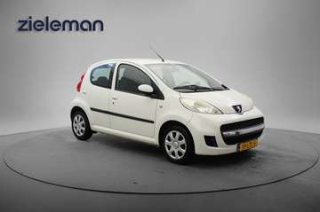 1.0 12V XS Urban Move 5 Deurs - Airco, Navi, Camer
