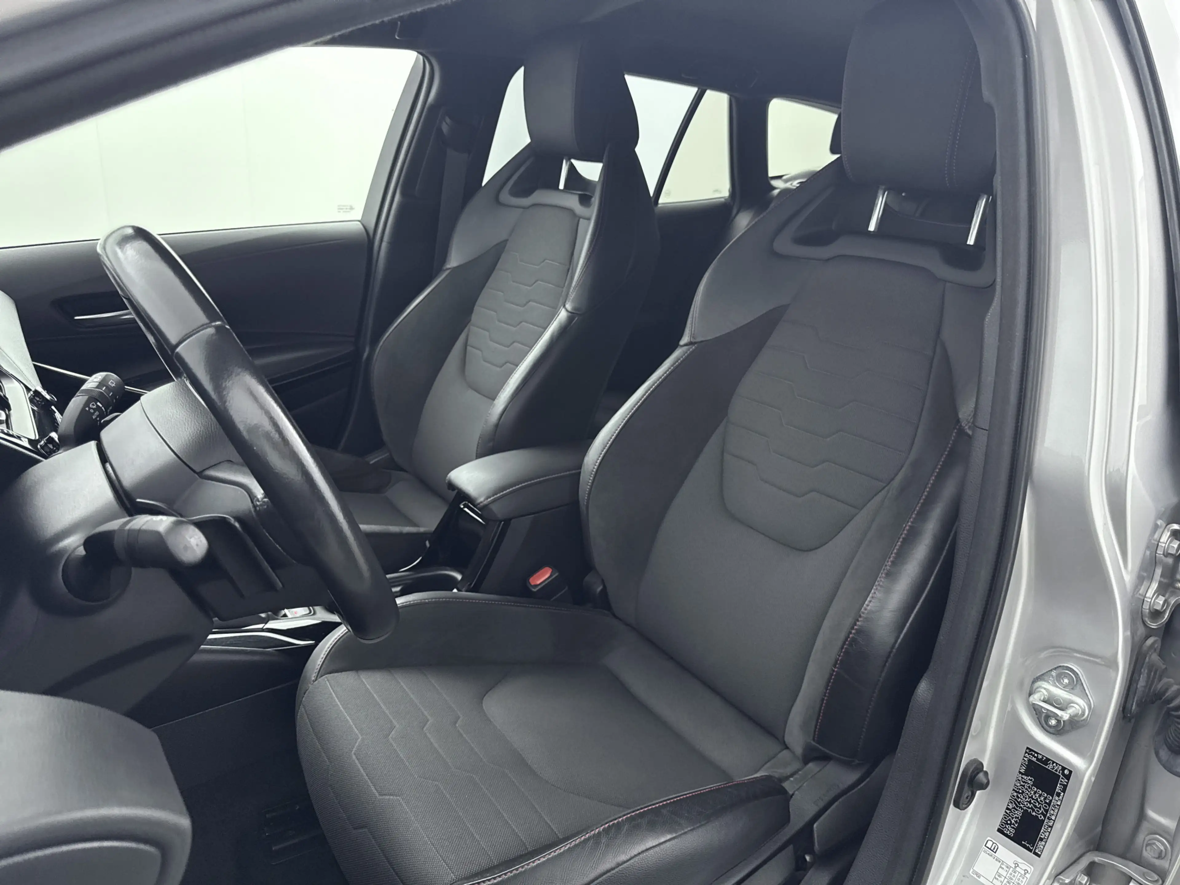 Toyota Corolla Touring Sports 2.0 Hybrid Executive — photo 14