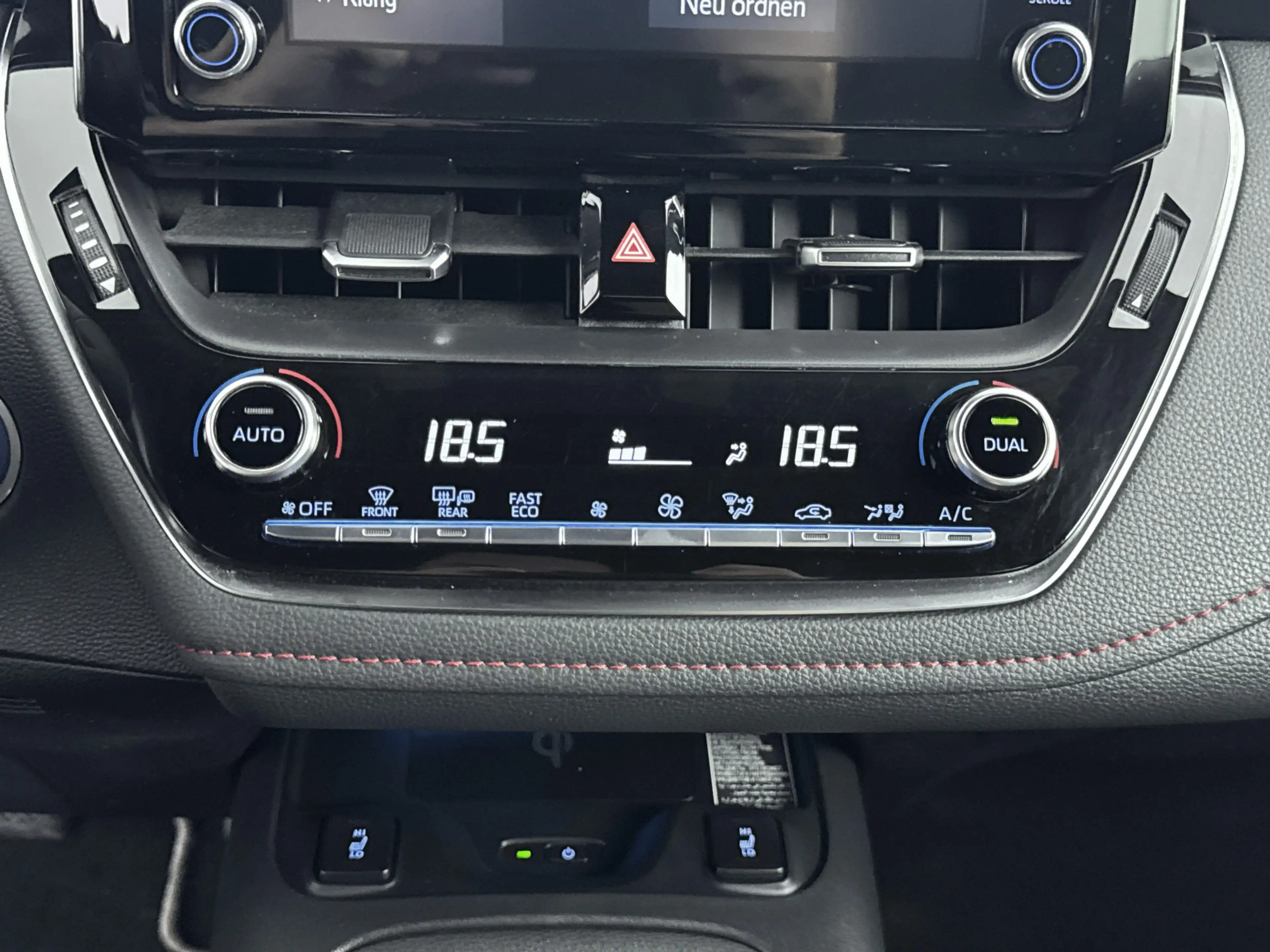 Toyota Corolla Touring Sports 2.0 Hybrid Executive — photo 8