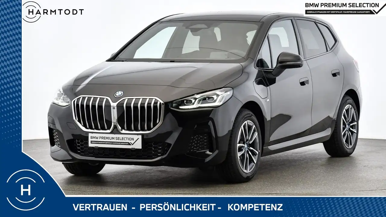 BMW 225