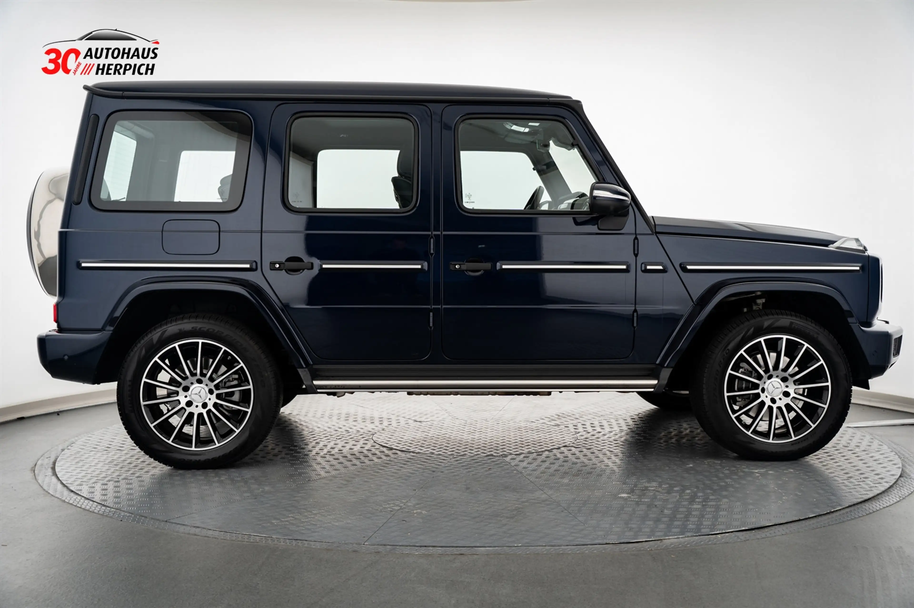 Mercedes-Benz G 500 AMG Assistenz-Paket Manufaktur Burmester — photo 6