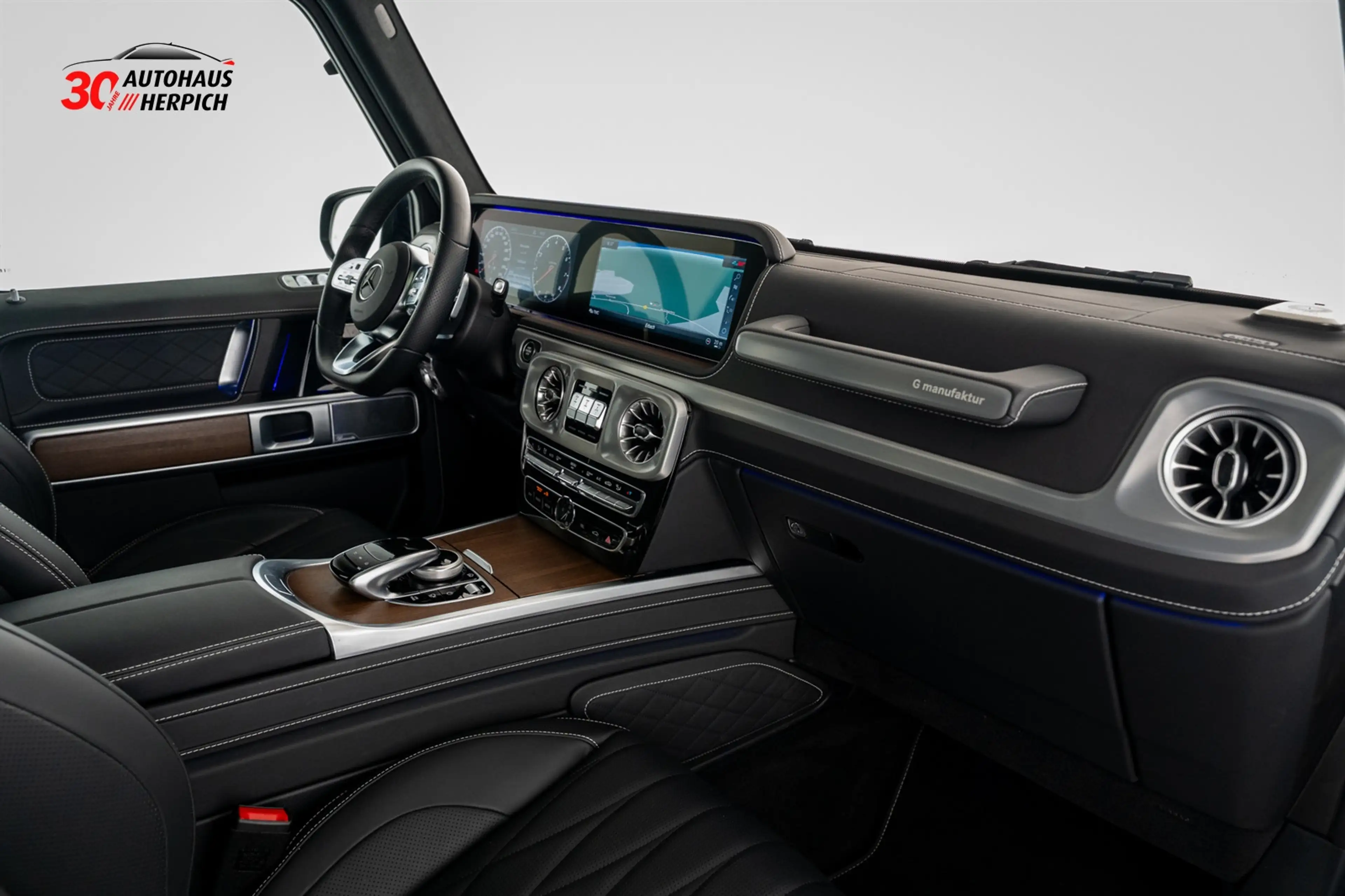 Mercedes-Benz G 500 AMG Assistenz-Paket Manufaktur Burmester — photo 11