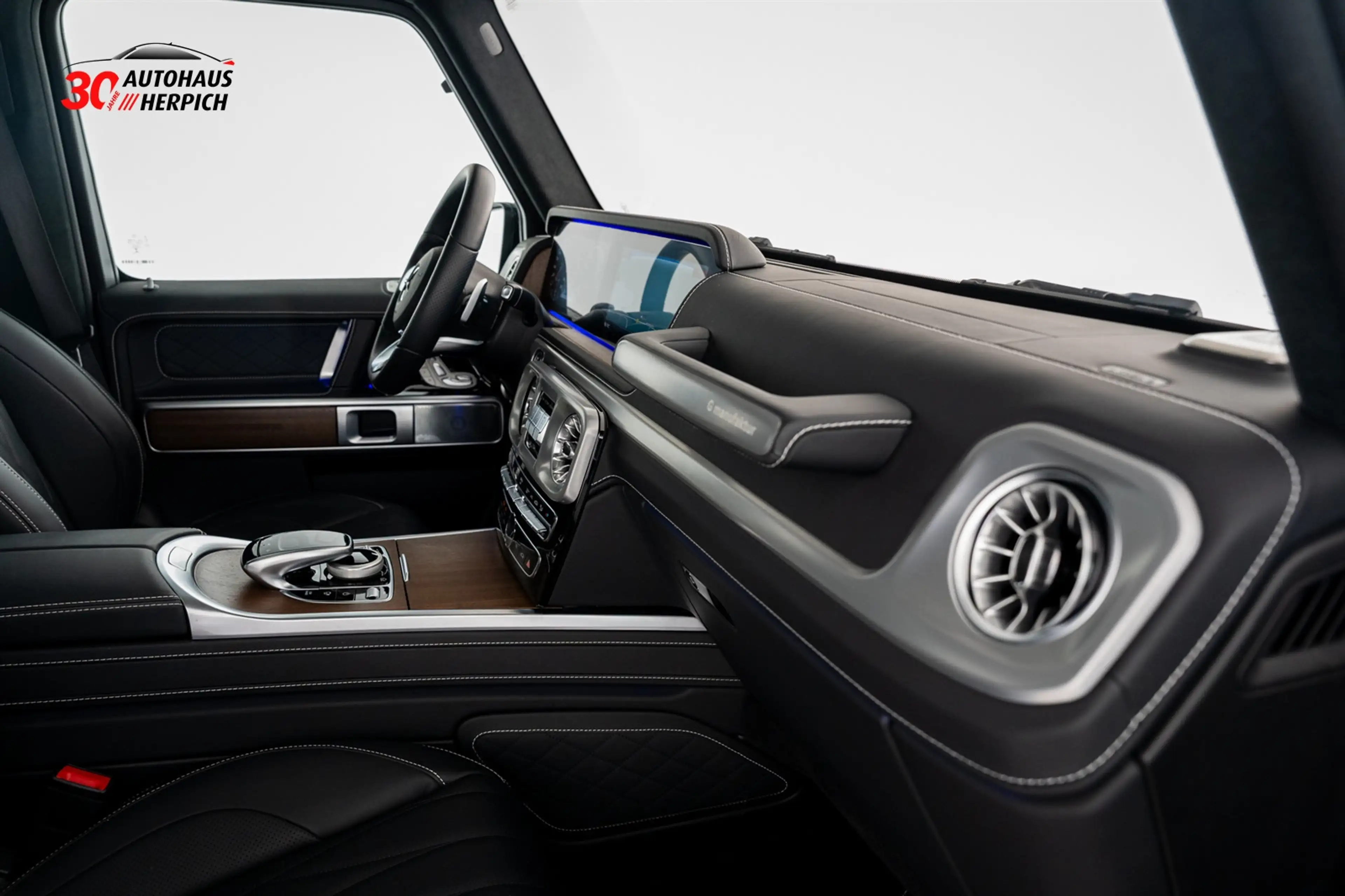Mercedes-Benz G 500 AMG Assistenz-Paket Manufaktur Burmester — photo 12