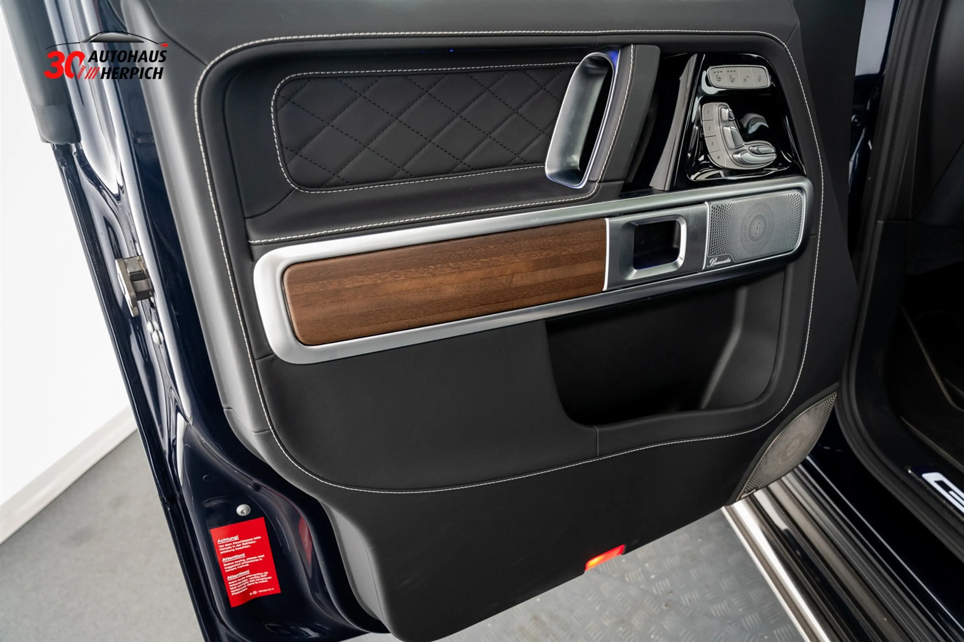 Mercedes-Benz G 500 AMG Assistenz-Paket Manufaktur Burmester — photo 9