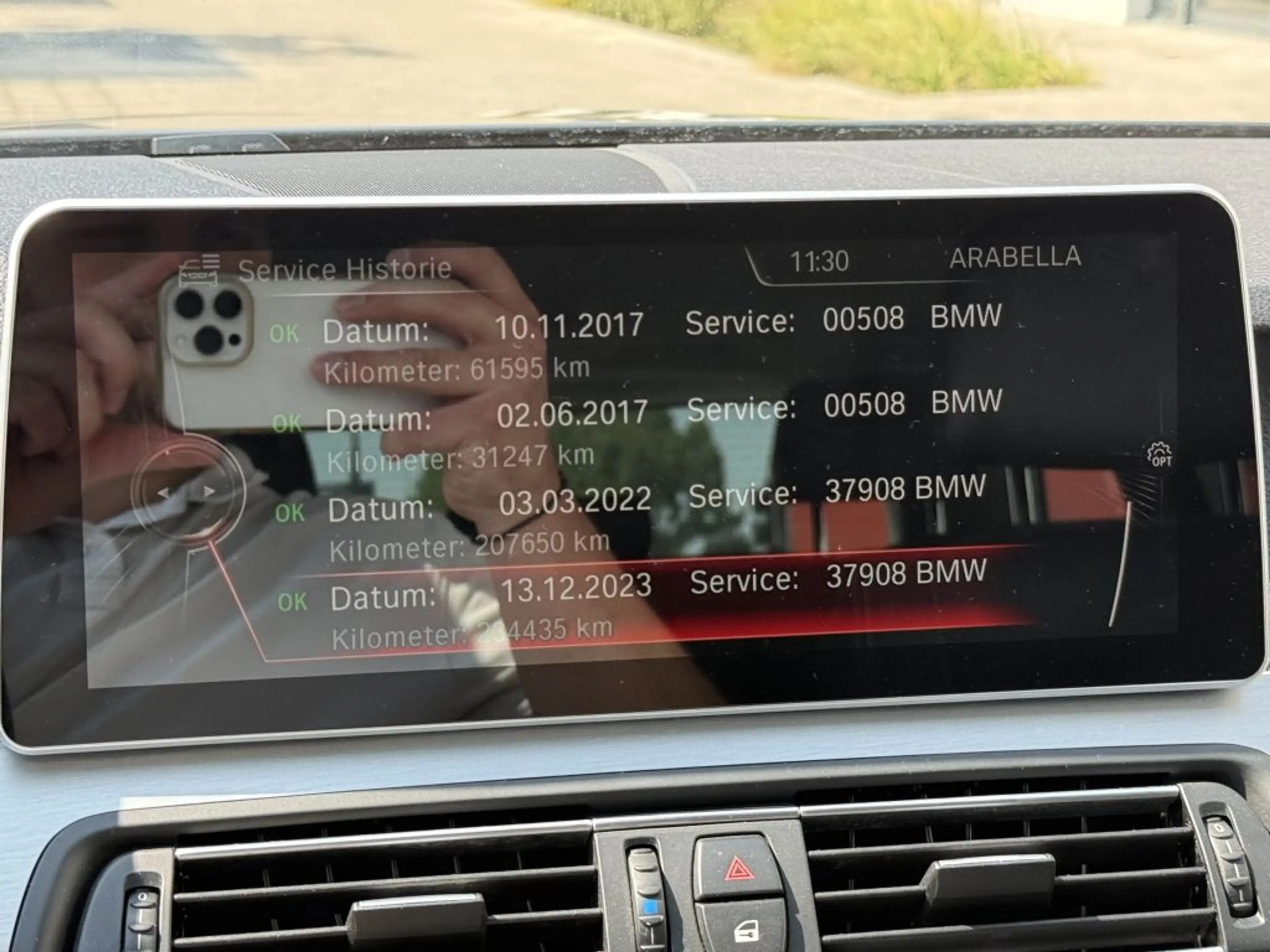 BMW 530 530d xDrive Touring Luxury Line Pano,HUD,TÜV neu — photo 20
