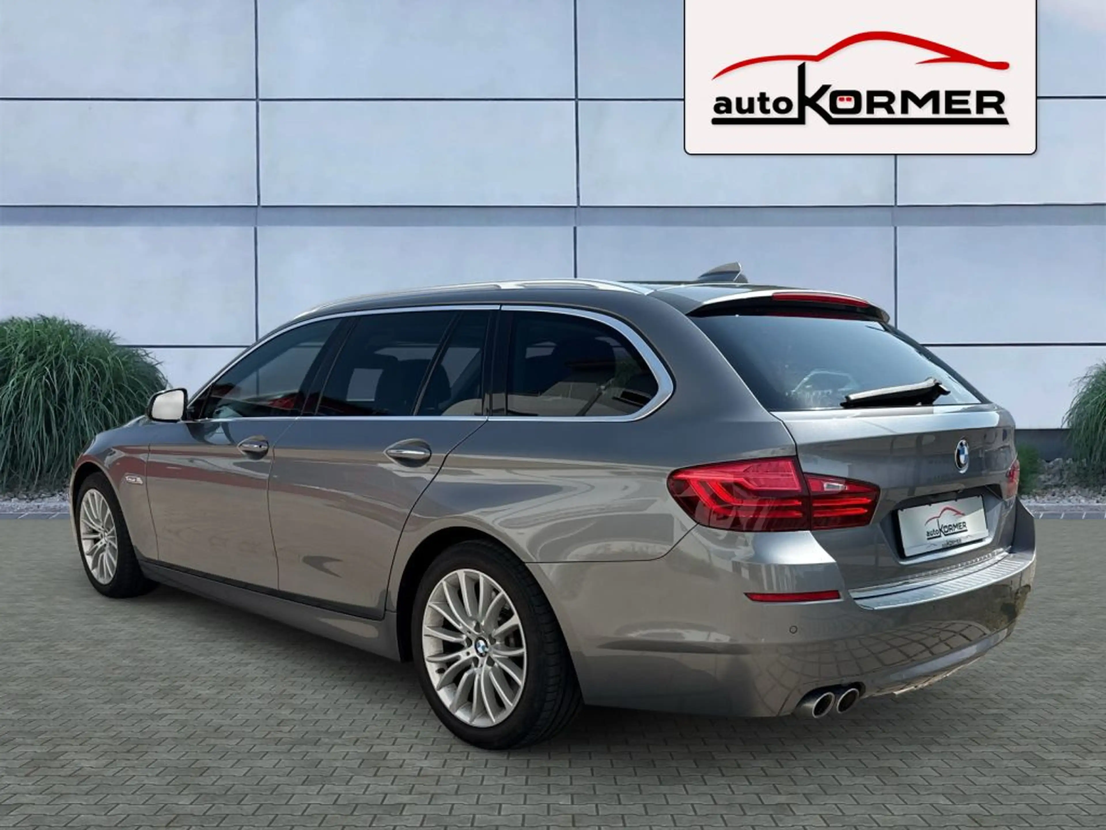 BMW 530 530d xDrive Touring Luxury Line Pano,HUD,TÜV neu — photo 5