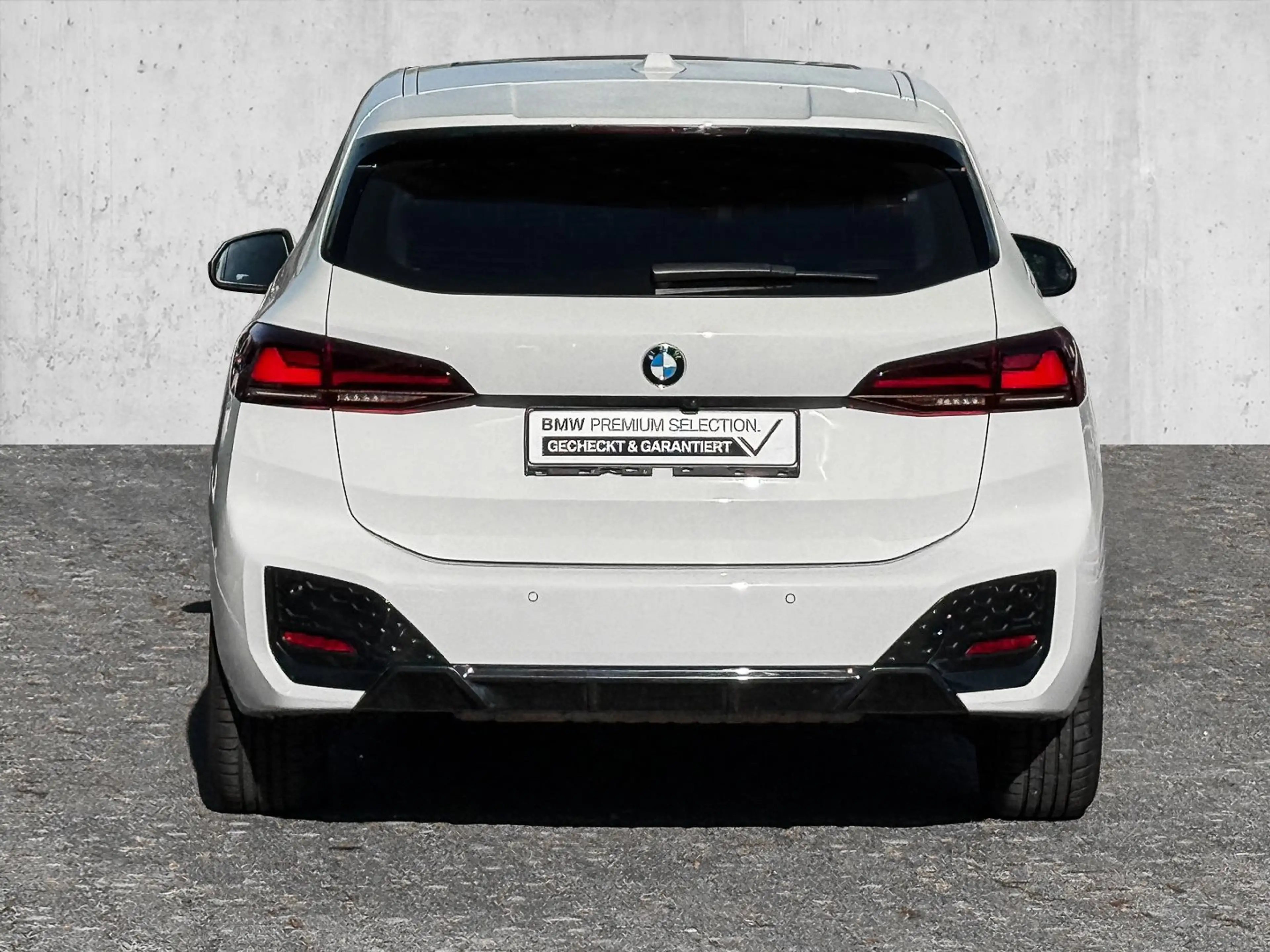 BMW 216 i PANO+RFK+LED+PDC+V+H — photo 4