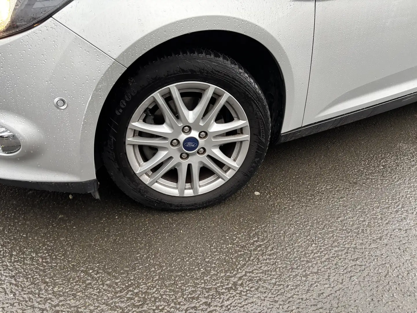 Ford Focus Titanium Diesel Automatk Scheckheft gepflegt - 2