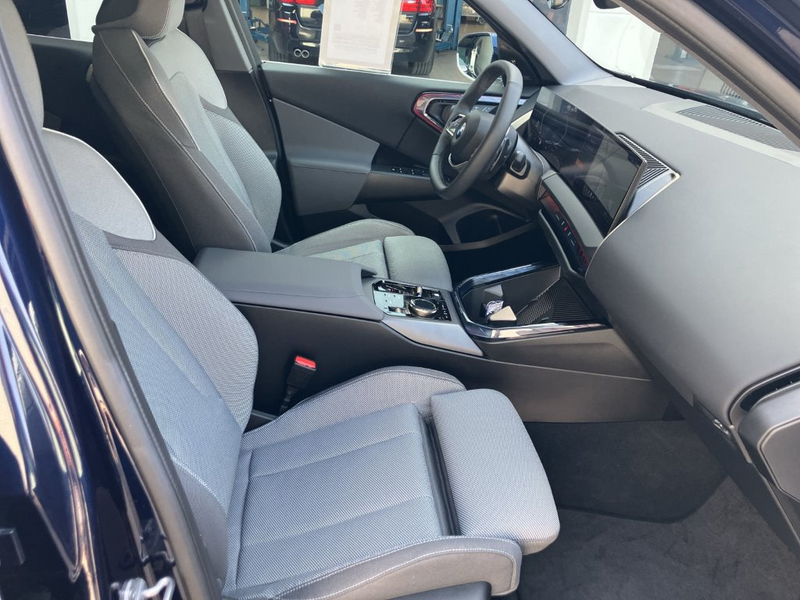 BMW X3 20i xDrive — photo 13