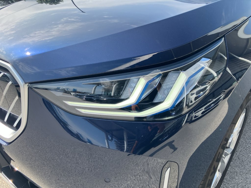 BMW X3 20i xDrive — photo 11