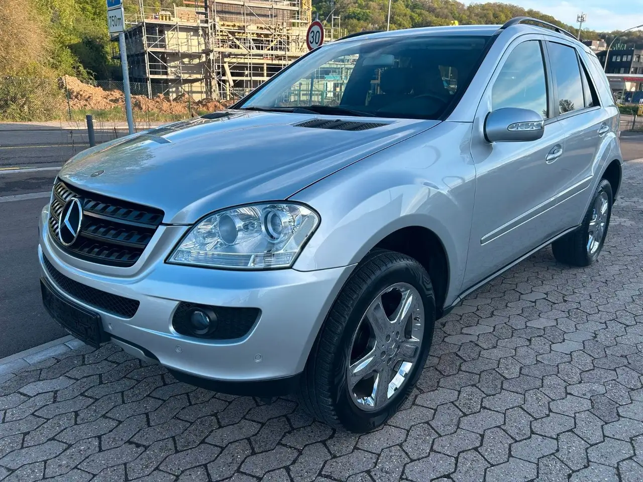 Mercedes-Benz ML 280