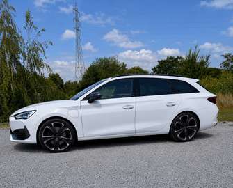 Sportstourer e-Hybrid 204PK met SOH attest