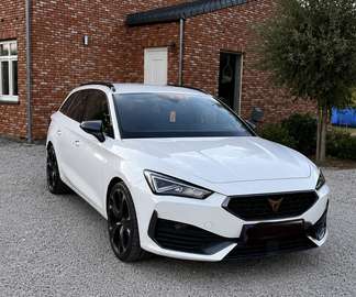 Sportstourer e-Hybrid 1.4 DSG(204pk)