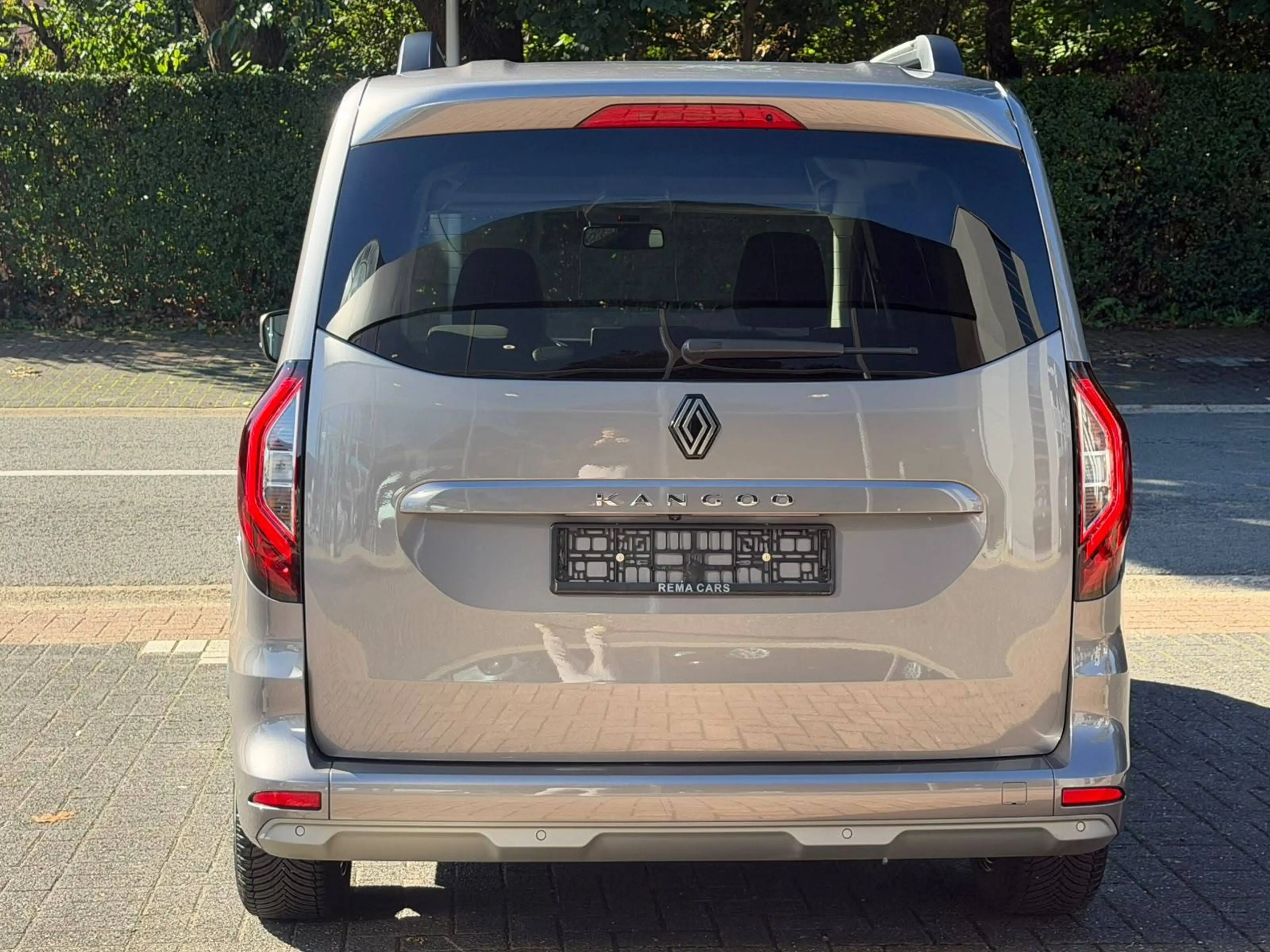 Renault Kangoo Grand Kangoo 1.5 Blue dCi Grand Techno 5pl. Grand Techno — photo 8
