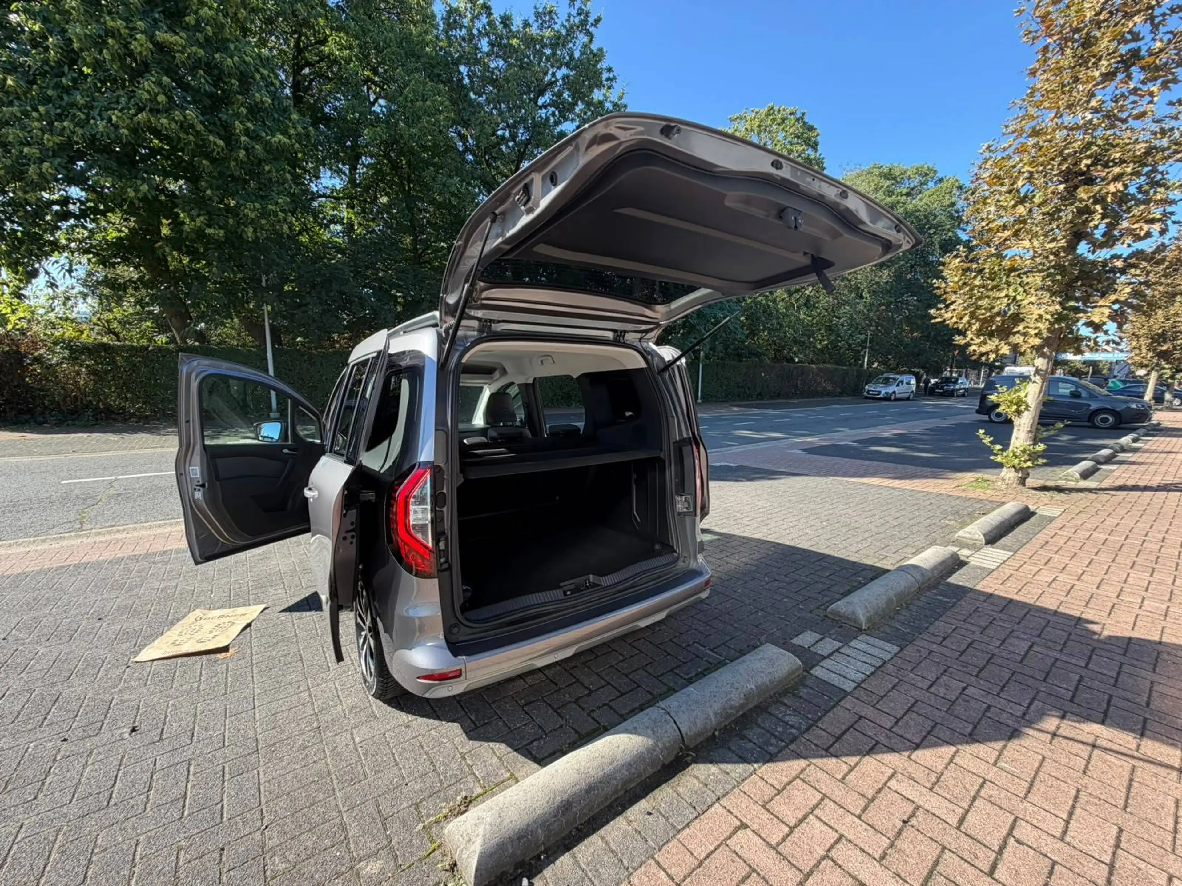 Renault Kangoo Grand Kangoo 1.5 Blue dCi Grand Techno 5pl. Grand Techno — photo 9
