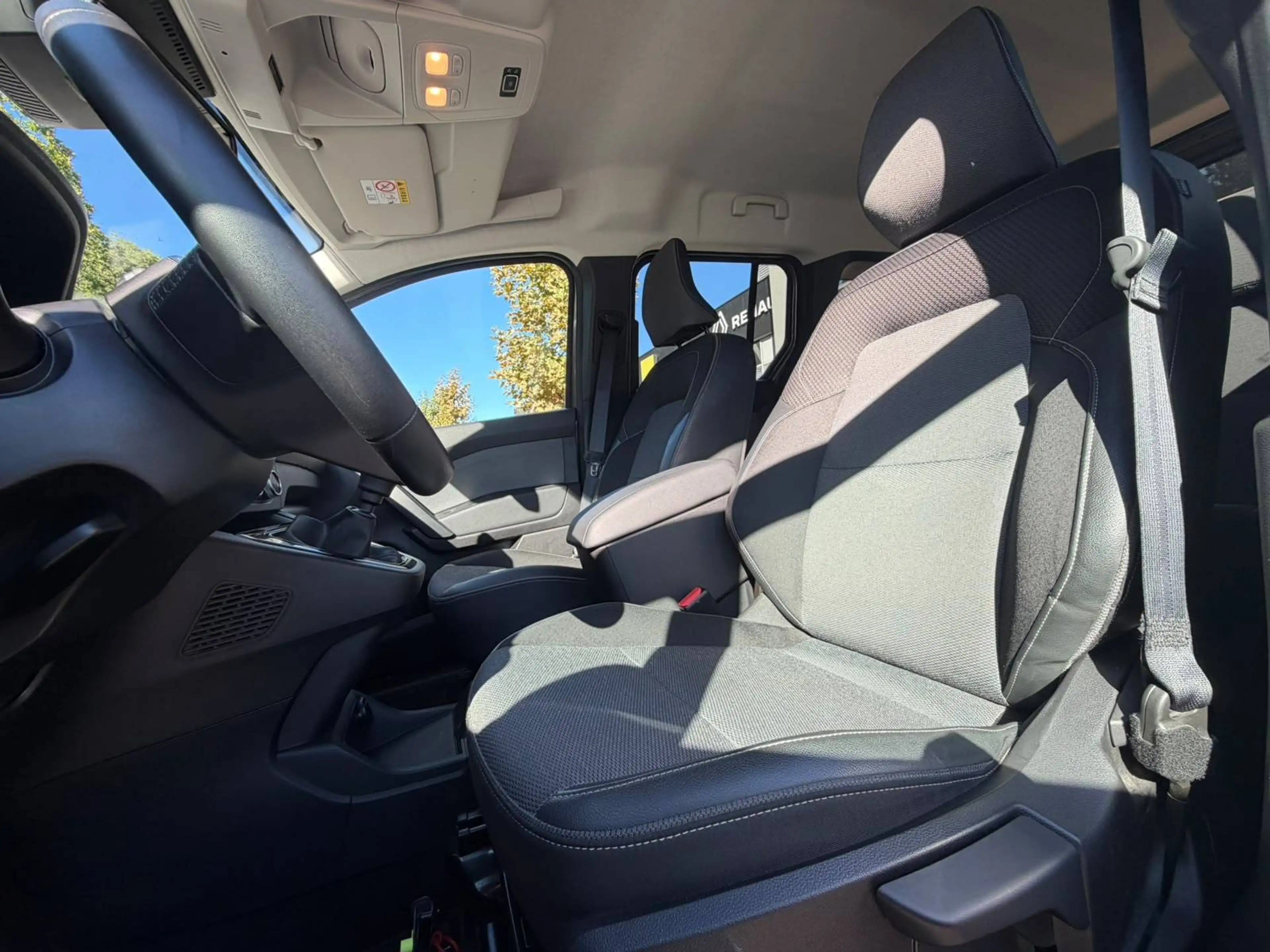 Renault Kangoo Grand Kangoo 1.5 Blue dCi Grand Techno 5pl. Grand Techno — photo 11