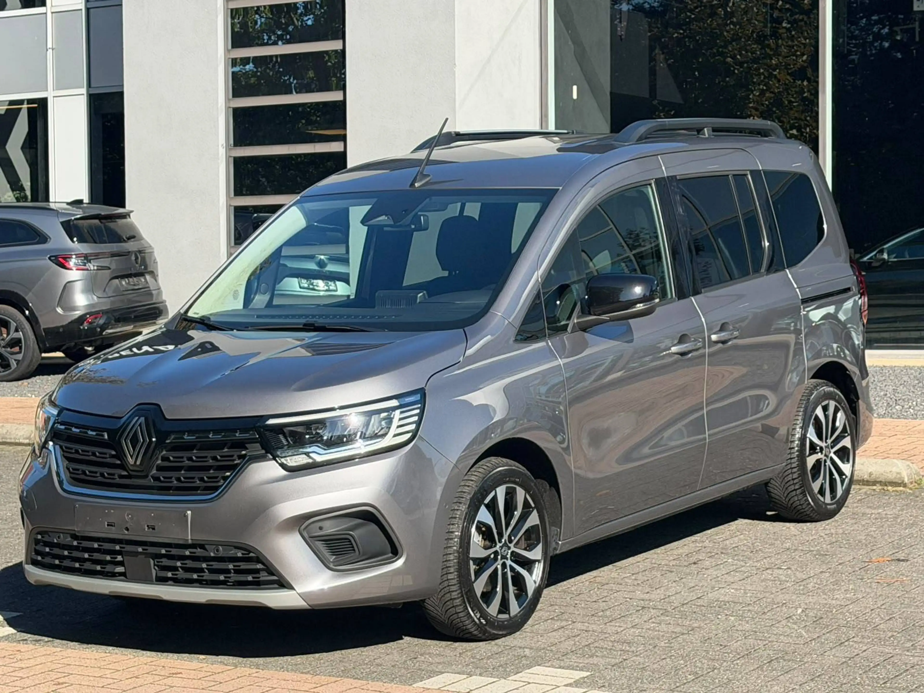 Renault Kangoo Grand Kangoo 1.5 Blue dCi Grand Techno 5pl. Grand Techno — photo 2