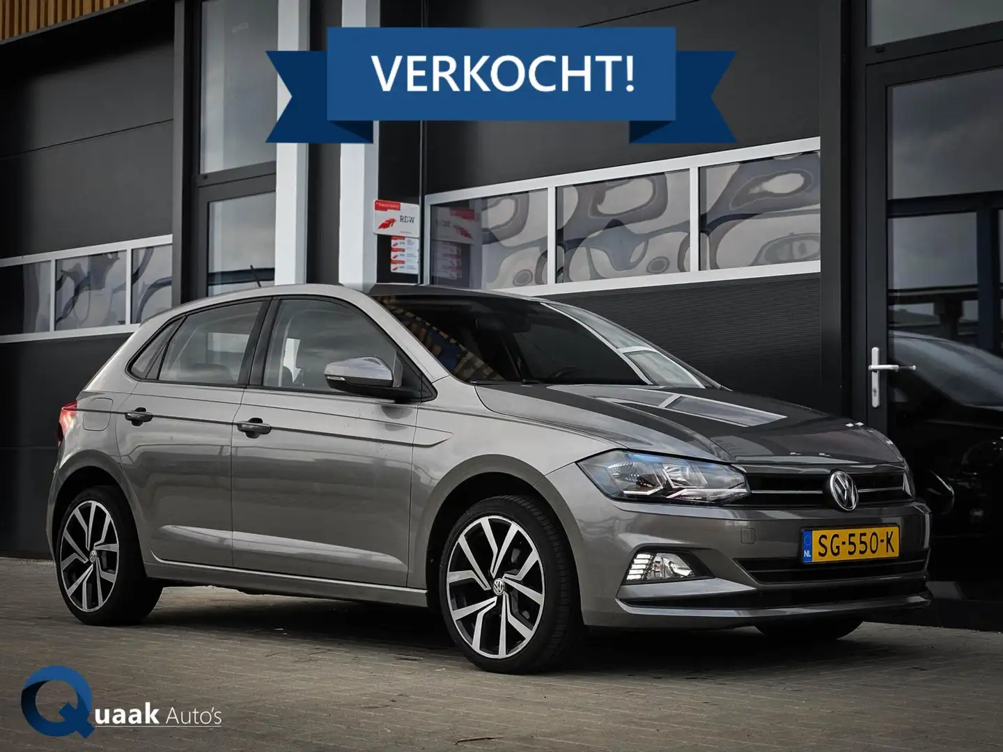 Volkswagen Polo 1.0 TSI Comfortline | ADAPTIVE | CARPLAY | DAB | C Gris - 1