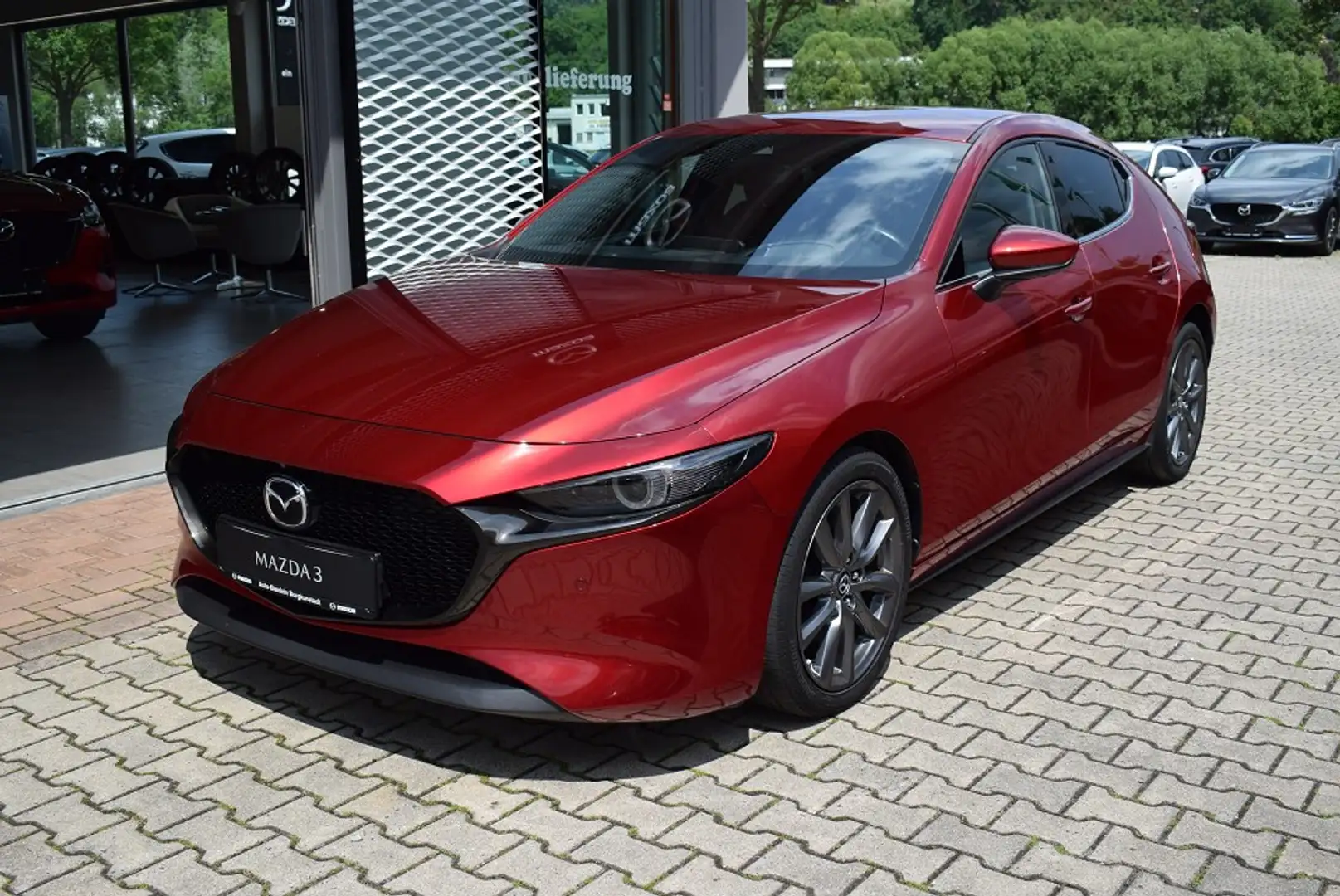 Mazda 3 1.8 Selection Bose Design-P Act-P 360° Matrix-LED crvena - 2
