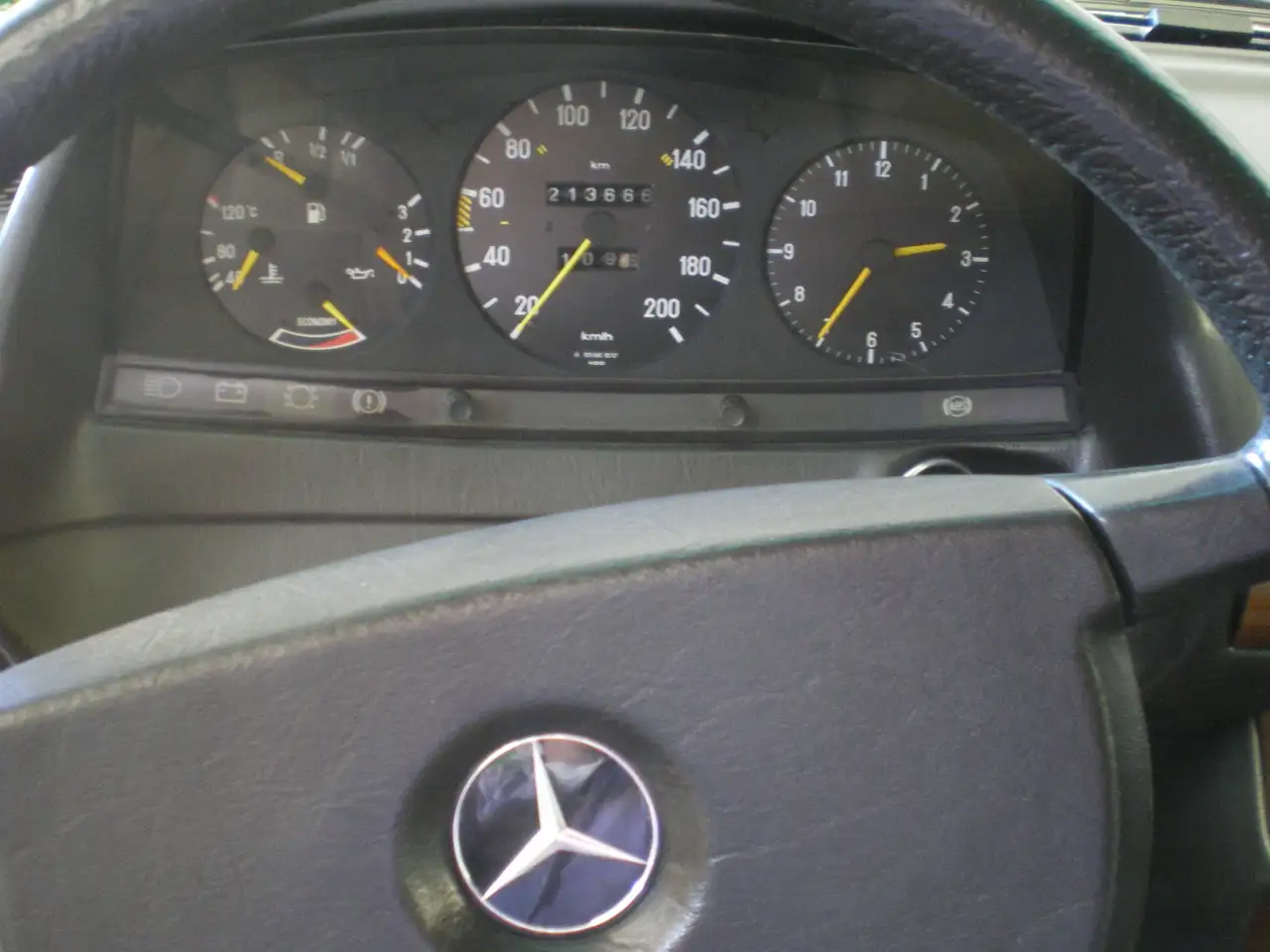 Mercedes-Benz 230 TE, foto 6